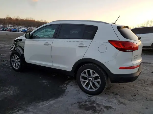KNDPBCAC8G7850396 2016 KIA SPORTAGE - Image 2