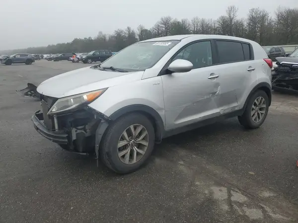 KNDPBCAC8G7854531 2016 KIA SPORTAGE - Image 1