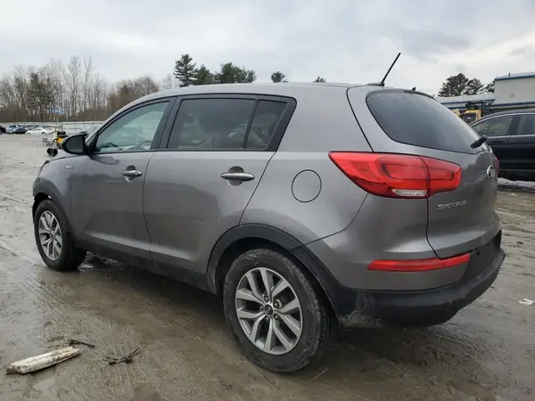 KNDPBCAC8G7859406 2016 KIA SPORTAGE - Image 2