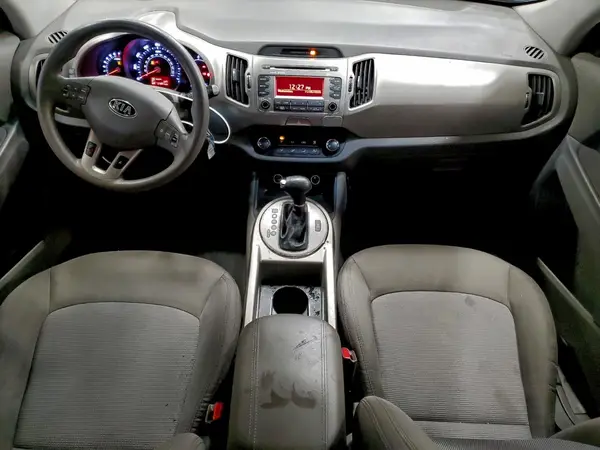 KNDPBCAC8G7868641 2016 KIA SPORTAGE - Image 8