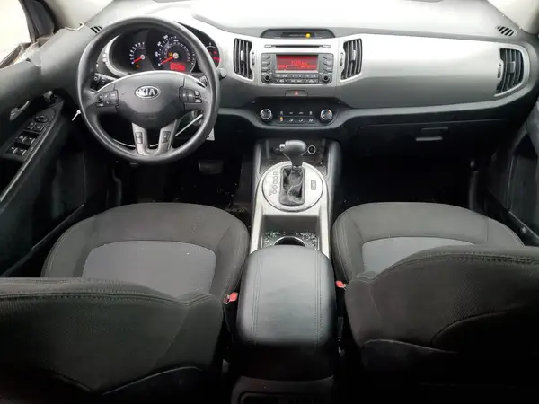KNDPBCAC8G7876142 2016 KIA SPORTAGE - Image 8