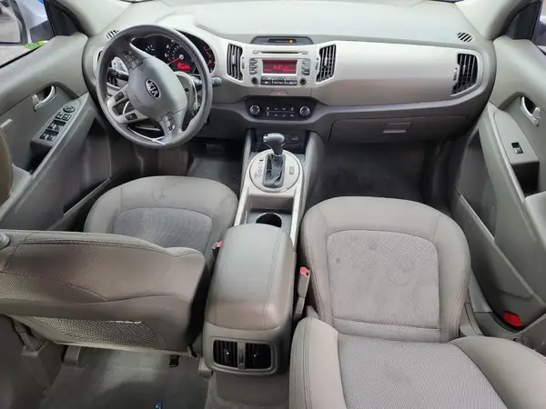 KNDPBCAC8G7877176 2016 KIA SPORTAGE - Image 8