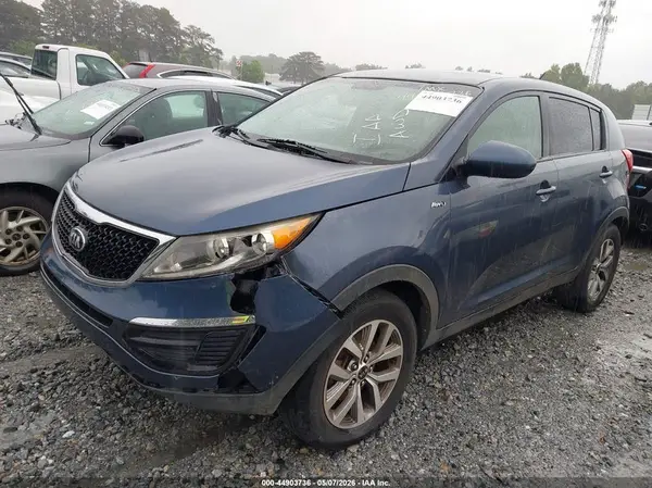 KNDPBCAC8G7879087 2016 KIA SPORTAGE - Image 2