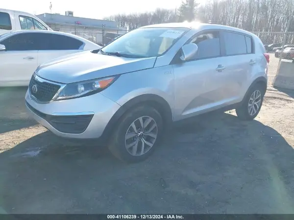 KNDPBCAC8G7879302 2016 KIA SPORTAGE - Image 2