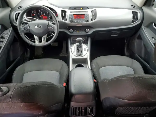 KNDPBCAC8G7879333 2016 KIA SPORTAGE - Image 8