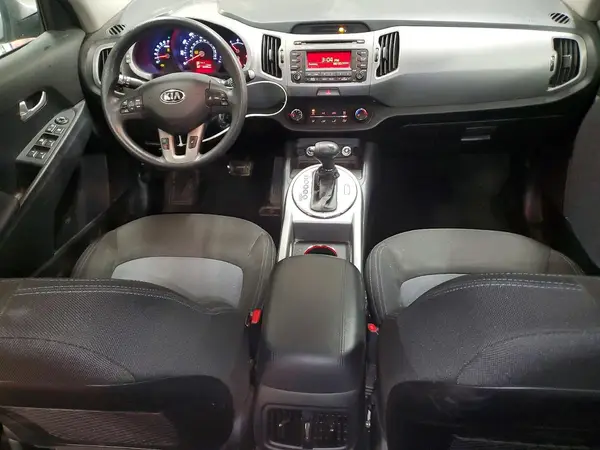 KNDPBCAC8G7879445 2016 KIA SPORTAGE - Image 8