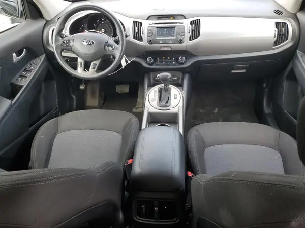 KNDPBCAC9G7798034 2016 KIA SPORTAGE - Image 8