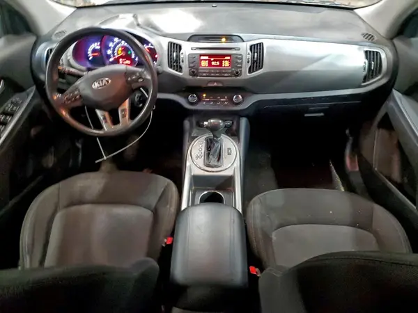 KNDPBCAC9G7803619 2016 KIA SPORTAGE - Image 8