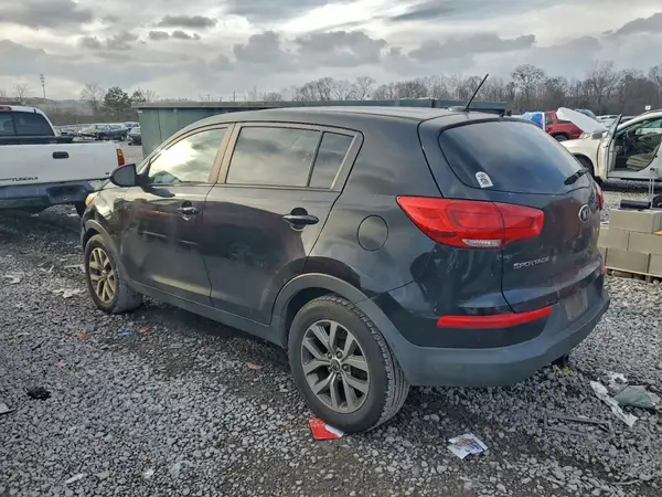 KNDPBCAC9G7803782 2016 KIA SPORTAGE - Image 2