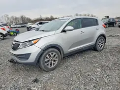 KNDPBCAC9G7805614 2016 KIA SPORTAGE