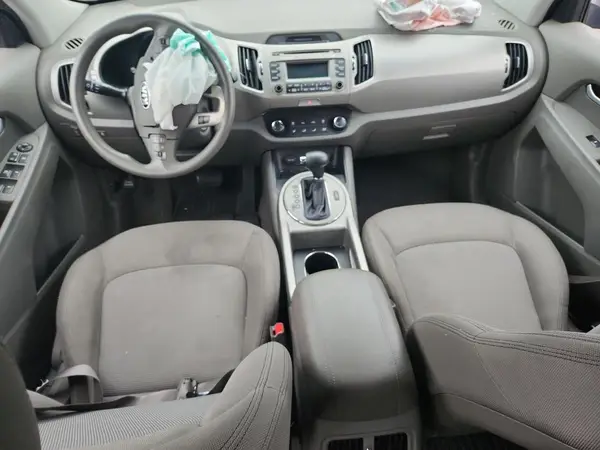 KNDPBCAC9G7809632 2016 KIA SPORTAGE - Image 8