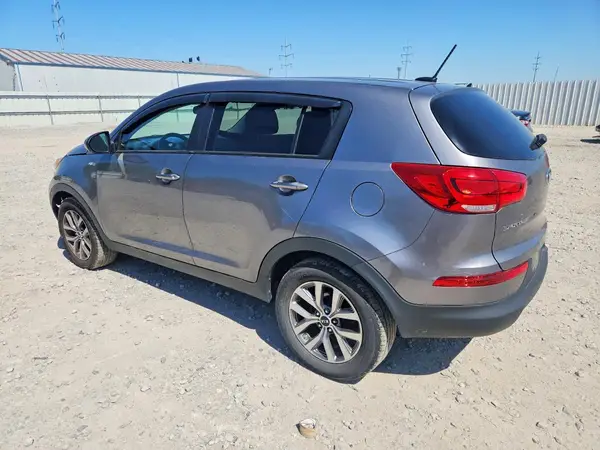 KNDPBCAC9G7827855 2016 KIA SPORTAGE - Image 2