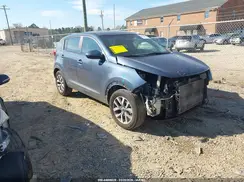 KNDPBCAC9G7853887 2016 KIA SPORTAGE