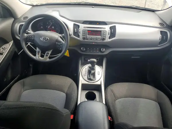 KNDPBCAC9G7857129 2016 KIA SPORTAGE - Image 8