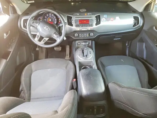 KNDPBCAC9G7859723 2016 KIA SPORTAGE - Image 8