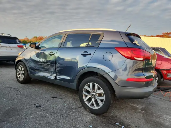 KNDPBCAC9G7865599 2016 KIA SPORTAGE - Image 2