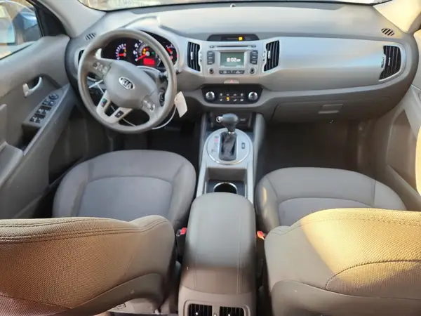 KNDPBCAC9G7865599 2016 KIA SPORTAGE - Image 8