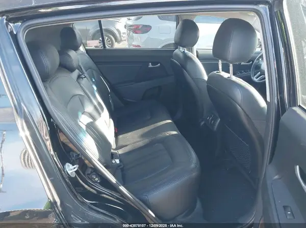 KNDPBCAC9G7866011 2016 KIA SPORTAGE - Image 8