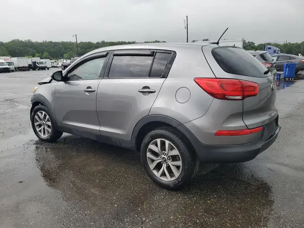 KNDPBCAC9G7866039 2016 KIA SPORTAGE - Image 2