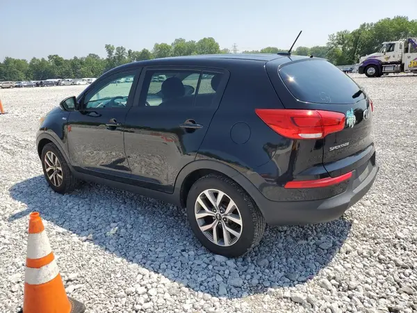 KNDPBCAC9G7867658 2016 KIA SPORTAGE - Image 2