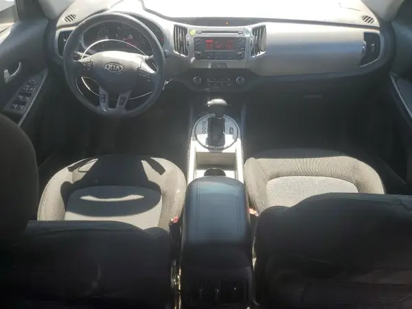 KNDPBCAC9G7870477 2016 KIA SPORTAGE - Image 8