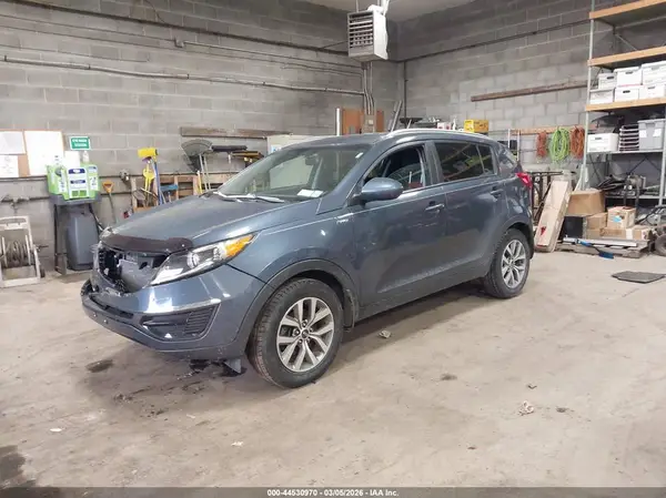 KNDPBCAC9G7875310 2016 KIA SPORTAGE - Image 2