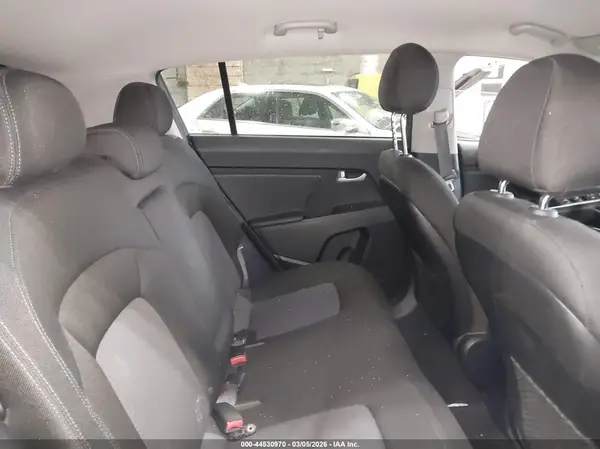 KNDPBCAC9G7875310 2016 KIA SPORTAGE - Image 8