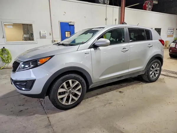 KNDPBCAC9G7875663 2016 KIA SPORTAGE - Image 1