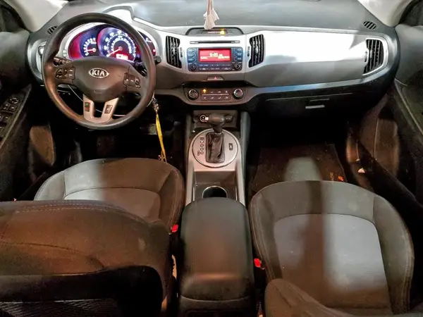 KNDPBCAC9G7877218 2016 KIA SPORTAGE - Image 8