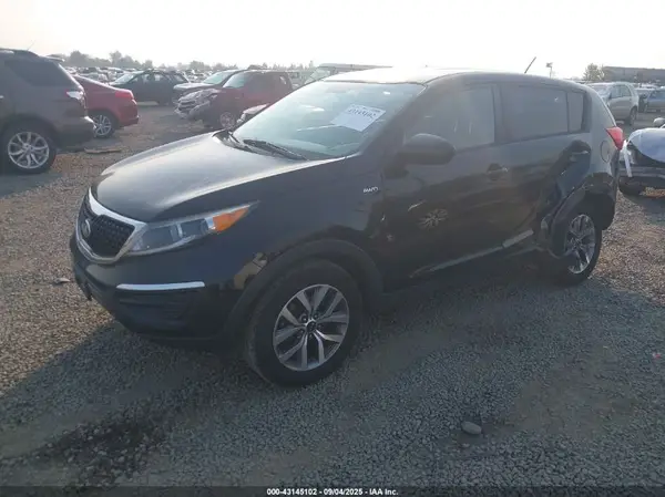 KNDPBCAC9G7881186 2016 KIA SPORTAGE - Image 2