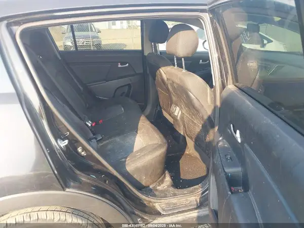 KNDPBCAC9G7881186 2016 KIA SPORTAGE - Image 8