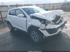 KNDPBCACXG7800759 2016 KIA SPORTAGE