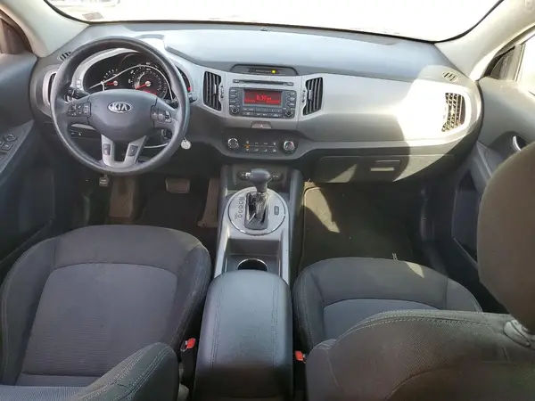 KNDPBCACXG7800888 2016 KIA SPORTAGE - Image 8