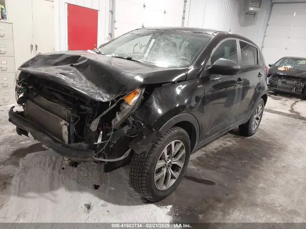 KNDPBCACXG7807629 2016 KIA SPORTAGE - Image 2