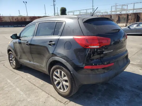 KNDPBCACXG7812734 2016 KIA SPORTAGE - Image 2