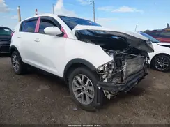 KNDPBCACXG7820719 2016 KIA SPORTAGE