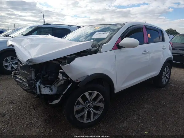 KNDPBCACXG7820719 2016 KIA SPORTAGE - Image 2