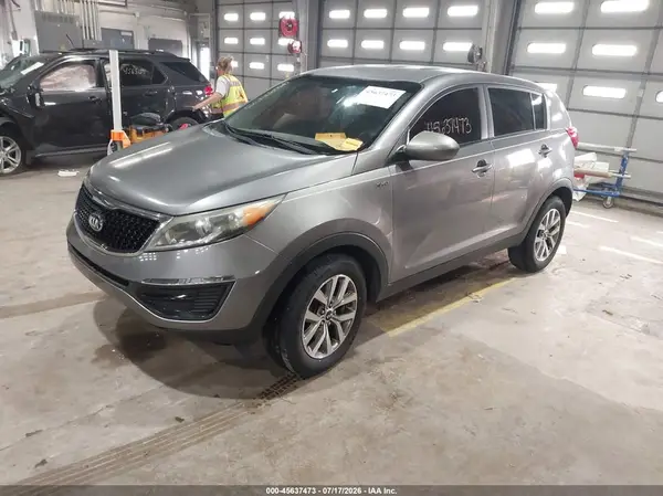 KNDPBCACXG7821367 2016 KIA SPORTAGE - Image 2