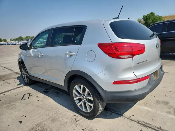 KNDPBCACXG7825936 2016 KIA SPORTAGE - Image 2