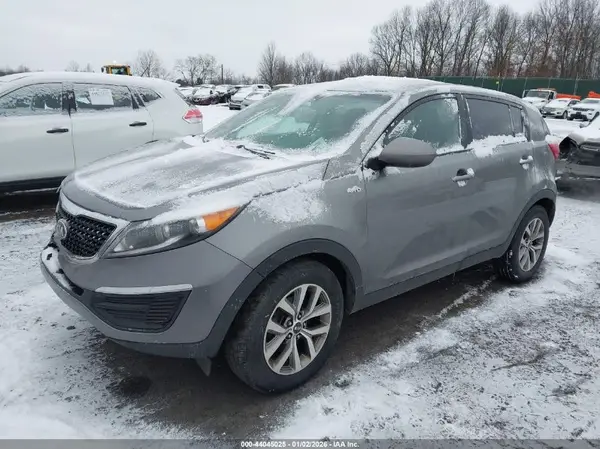 KNDPBCACXG7831624 2016 KIA SPORTAGE - Image 2