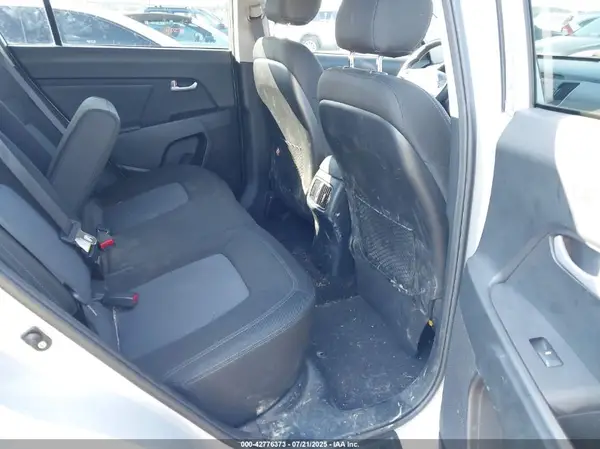 KNDPBCACXG7832899 2016 KIA SPORTAGE - Image 8