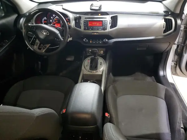 KNDPBCACXG7834961 2016 KIA SPORTAGE - Image 8