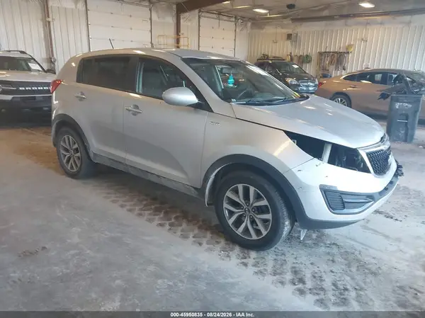 KNDPBCACXG7835737 2016 KIA SPORTAGE - Image 1