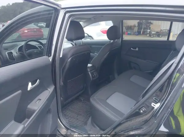 KNDPBCACXG7847970 2016 KIA SPORTAGE - Image 8