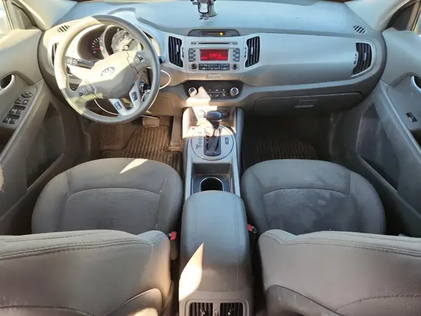 KNDPBCACXG7855910 2016 KIA SPORTAGE - Image 8