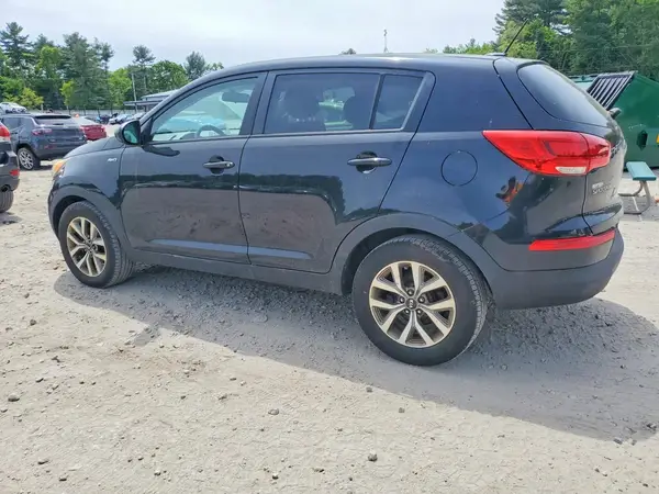 KNDPBCACXG7864798 2016 KIA SPORTAGE - Image 2