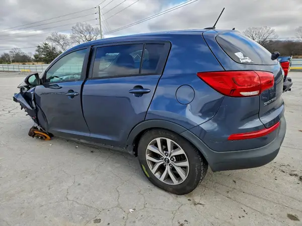 KNDPBCACXG7867863 2016 KIA SPORTAGE - Image 2