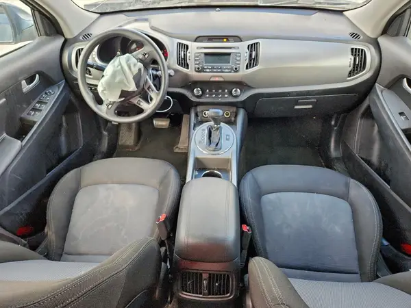 KNDPBCACXG7867863 2016 KIA SPORTAGE - Image 8