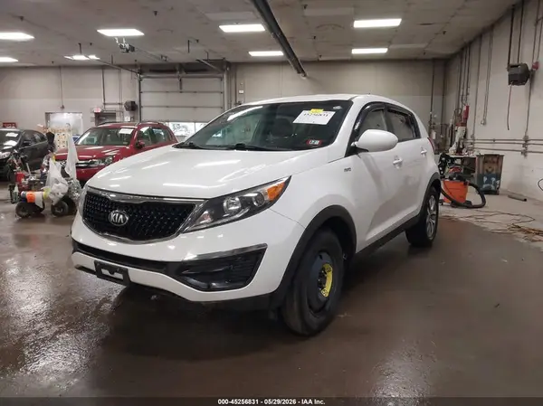 KNDPBCACXG7878037 2016 KIA SPORTAGE - Image 2