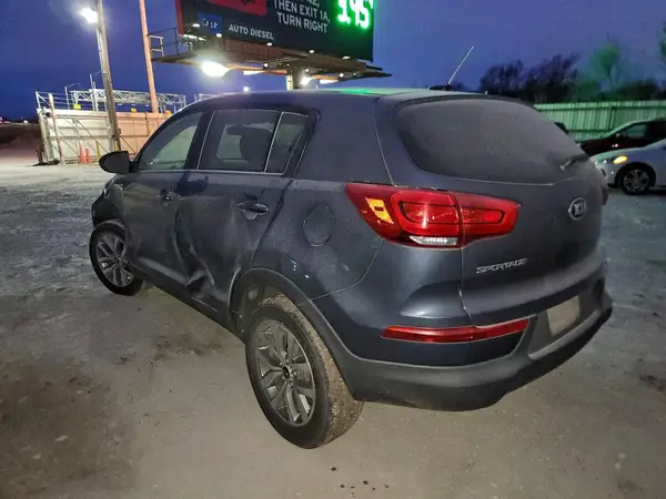 KNDPBCACXG7879219 2016 KIA SPORTAGE - Image 2